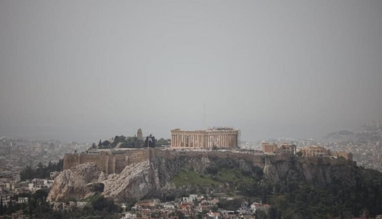 Η-αφρικανική-σκόνη-δεν-είναι-αθώα:-Τα-τοξικά-σωματίδια-που-ταξιδεύουν-μαζί-της-και-οι-βλαβερές-συνέπειες-σε-αναπνευστικό-και-καρδιά