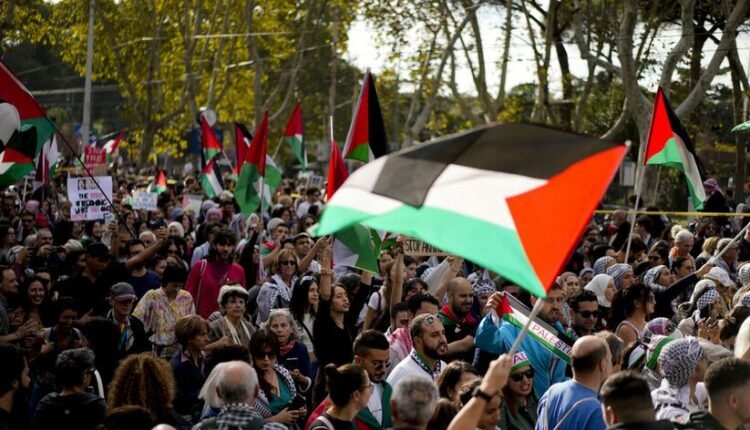 Ιταλία:-Συμπλοκές-αστυνομικών-με-φοιτητές-που-διαδήλωναν-υπέρ-της-Παλαιστίνης