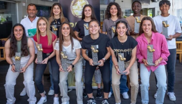 Ποδόσφαιρο-Γυναικών:-Τα-βραβεία-«pasp-best-11-women’s-awards»-της-Κύπρου