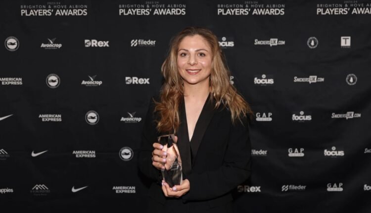 Ποδόσφαιρο-Γυναικών:-Το-βραβείο-του-καλύτερου-γκολ-της-Μπράιτον-κατέκτησε-η-Βεατρίκη-Σαρρή