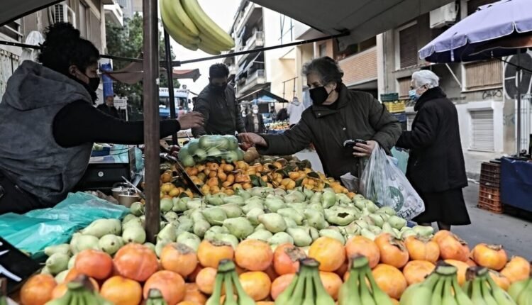 aνατροπή-με-την-ψηφιακή-κάρτα-εργασίας:-Από-1η-Ιουλίου-τελικά-η-εφαρμογή-στις-λαϊκές-αγορές