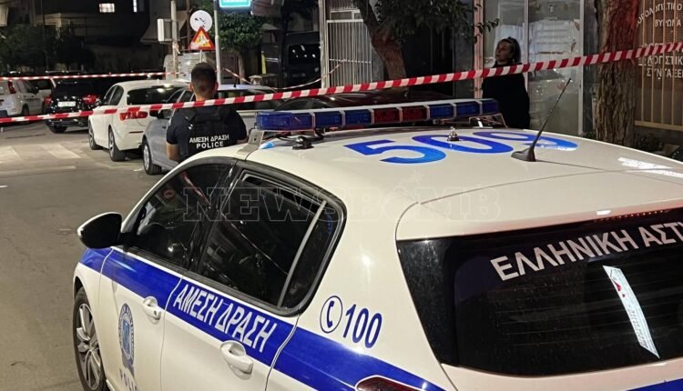 Μαφιόζικη-εκτέλεση-στον-Βύρωνα-–-Άγνωστοι-σε-μηχανή-«γάζωσαν»-όχημα,-ένας-νεκρός-και-μία-τραυματίας
