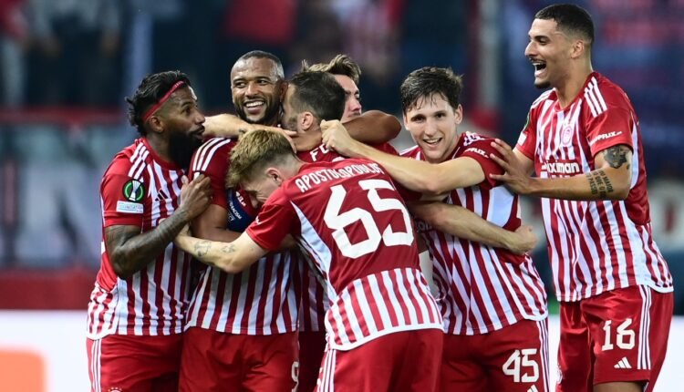 Ολυμπιακός-Άστον-Βίλα:-Ο-Θρύλος-στον-τελικό-και-πάει-για-το-Ευρωπαϊκό!