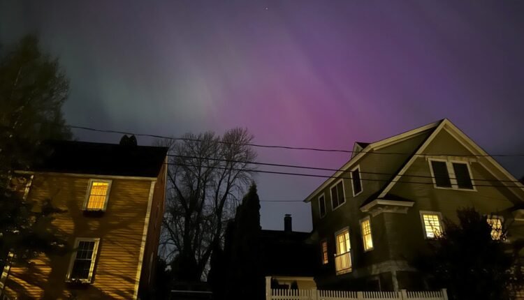 Γεωμαγνητική-καταιγίδα-«σαρώνει»-τη-Γη:-Σπάνιες-στιγμές-με-το-Βόρειο-Σέλας