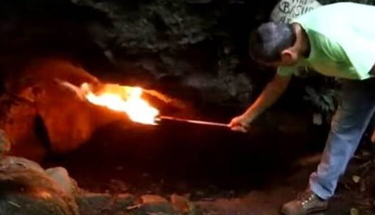 tρομακτικό-σπήλαιο-σκοτώνει-αμέσως-κάθε-πλάσμα-που-μπαίνει-μέσα