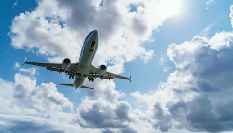 Τρόμος-στον-αέρα:-Αναγκαστική-προσγείωση-αεροπλάνου-λόγω-καπνών-στο-πιλοτήριο