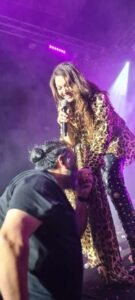 χειροφιλημα γαρμπη καιτη