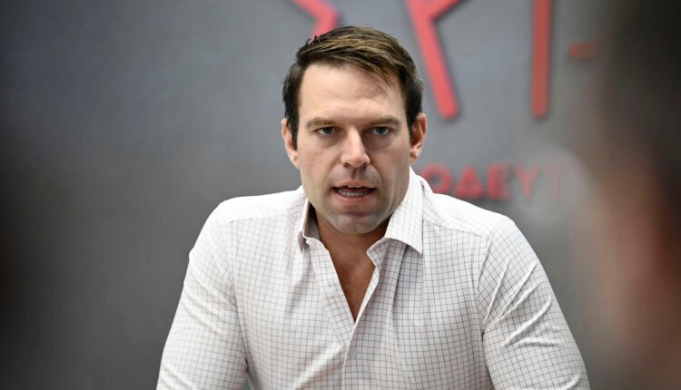 Σ.Κασσελάκης:-Ανακοίνωσε-ότι-προχωρά-αύριο-στην-συνολική-παρουσίαση-όλης-της-περιουσιακής-του-κατάστασης