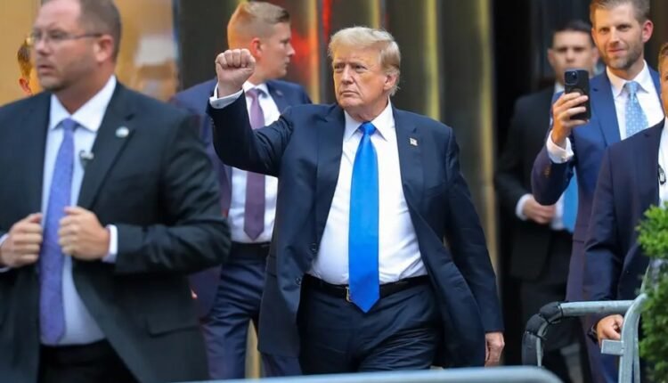 Ο-trump-απαντά-στο-κυνήγι-μαγισσών:-Εκδίκησή-μου-θα-είναι-η-νίκη-στις-εκλογές-–-Ο-biden-θα-προκαλέσει-ύφεση-παρόμοια-με-του-1929