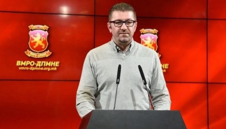 Επιμένει-ο-Μίτσκοσκι-που-το-ξέκοψε:“Θα-σεβαστώ-την-συμφωνία-των-Πρεσπών-αλλά-θα-αποκαλώ-την-πατρίδα-μου-ΜΑΚΕΔΟΝΙΑ”