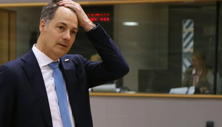 Παραιτήθηκε-ο-πρωθυπουργός-του-Βελγίου,-μετά-την-πικρή-ήττα-στις-εκλογές