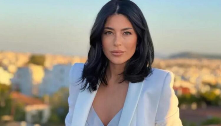 politico-για-Λατινοπούλου:-Η-Ελλάδα-στέλνει-τη-δική-της-«Τζόρτζια-Μελόνι»-στο-ευρωκοινοβούλιο