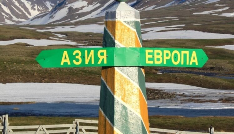 Ο-πόλεμος-στην-Ουκρανία-ανέτρεψε-τις-ισορροπίες-ισχύος-υπέρ-της-Ανατολής-–-Έρχονται-θερμές-συγκρούσεις