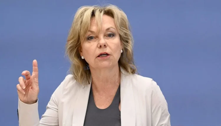 Γερμανία:-Παραιτήθηκε-η-υφυπουργός-Παιδείας-και-Έρευνας-λόγω-των-διαδηλώσεων-υπέρ-των-Παλαιστινίων