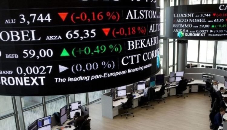 «Θύμα»-της-πολιτικής-αναταραχής-το-γαλλικό-χρηματιστήριο-–-Έκαναν-φτερά-258-δισ.