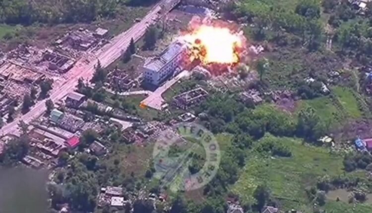 Πύρινη-Λαίλαπα:-Οι-Ρώσοι-έριξαν-για-πρώτη-φορά-βόμβα-fab-3000-τριών-τόνων-στην-Ουκρανία