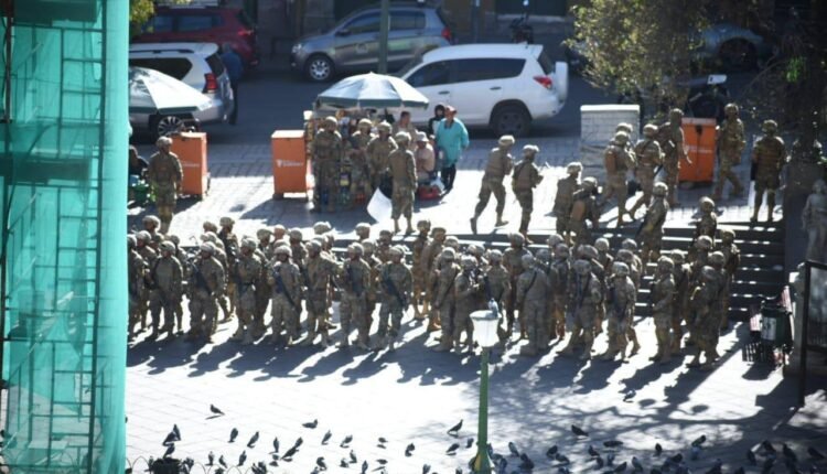 Βολιβία:-Απέτυχε-η-απόπειρα-πραξικοπήματος-–-Συνελήφθη-ο-πρώην-αρχηγός-του-Γενικού-Επιτελείου-Στρατού