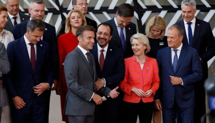 «Λευκός-καπνός»-στη-Σύνοδο-Κορυφής-–-Πρόεδρος-της-Ευρωπαϊκής-Επιτροπής-η-Ούρσουλα-φον-ντερ-Λάιεν