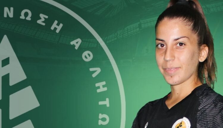 Ποδόσφαιρο-Γυναικών:-Συνεχίζει-στον-ΑΟ-ΡΕΑ-η-Ειρήνη-Μεργέμογλου