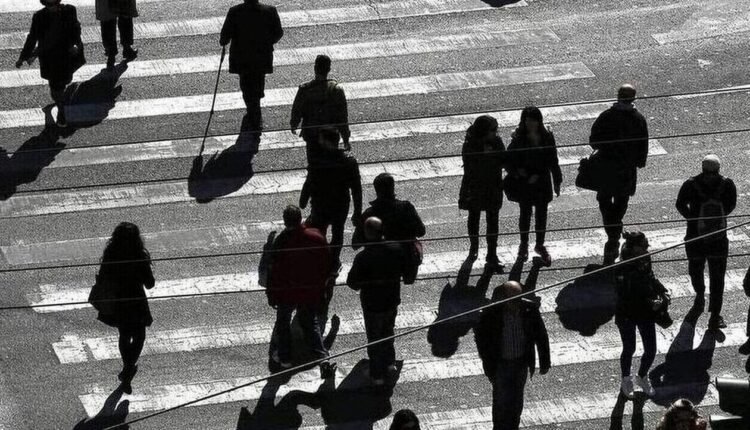 Αλλαγές-στο-επίδομα-ανεργίας-–-Θα-ξεκινά-με-βάση-τον-μισθό-του-απολυμένου-και-θα-μειώνεται-σταδιακά