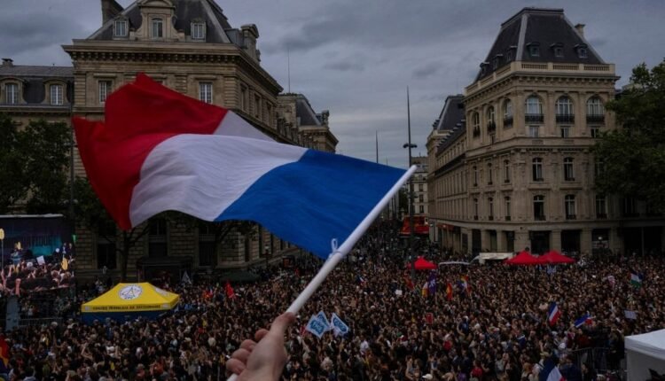 Πέντε-πράγματα-που-πρέπει-να-γνωρίζετε-για-τις-βρώμικες-εκλογές-στη-Γαλλία