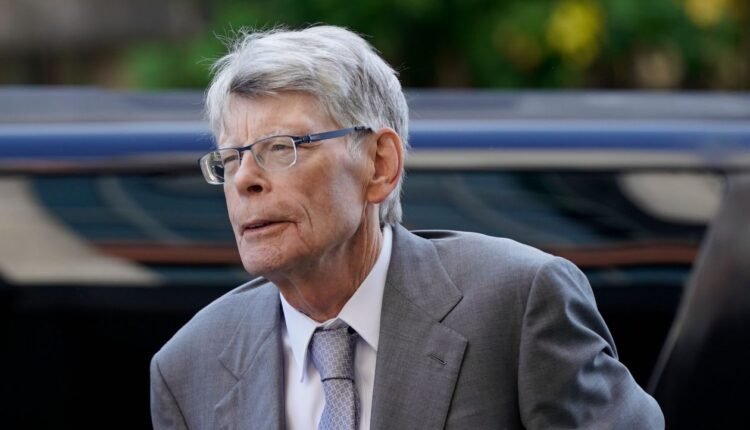 Στίβεν-Κινγκ:-Καλεί-τον-Τζο-Μπάιντεν-να-αποσυρθεί-–-«Ήρθε-η-ώρα»