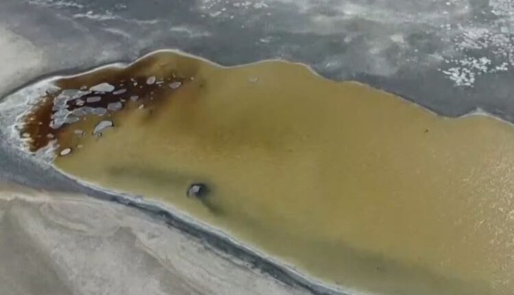 Θερίζει-η-κλιματική-αλλαγή:-Στέρεψε-λίμνη-στη-Σικελία-–-Στους-55-βαθμούς-ο-υδράργυρος-στις-ΗΠΑ