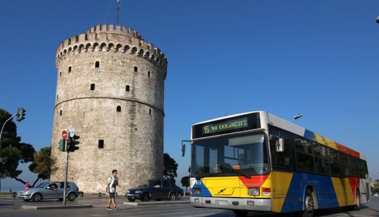 Θεσσαλονίκη:-Σε-24ωρη-απεργία-οι-εργαζόμενοι-στον-ΟΑΣΘ