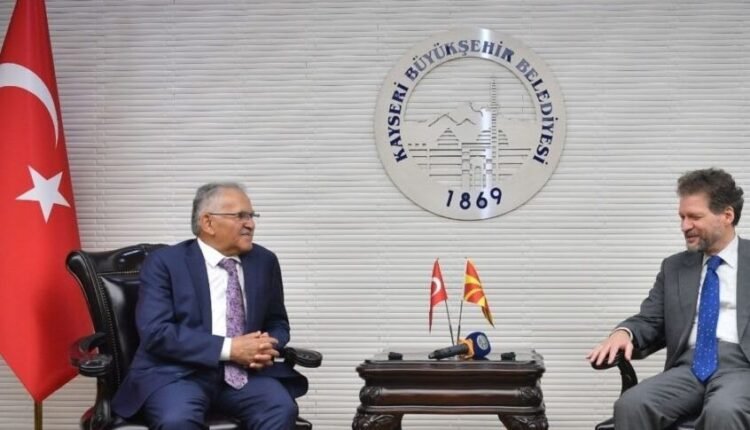 Ανιστόρητο-παραλήρημα-Σκοπιανού-πρέσβη-στην-Τουρκία:-«Ο-Κεμάλ-γεννήθηκε-στα-Σκόπια»