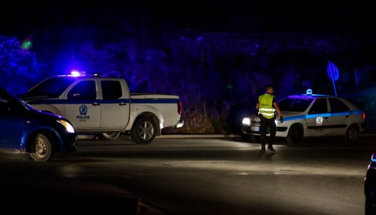Θεσσαλονίκη:-Ξυλοκόπησαν-52χρονο-και-τον-πέταξαν-από-το-μπαλκόνι-–-Χειροπέδες-σε-τέσσερα-άτομα