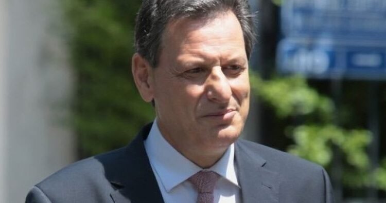 Σκυλακάκης:-Υπήρχαν-ουρανοκατέβατα-κέρδη-στο-ρεύμα,-η-παρέμβαση-έγινε-σε-ένα-ακραιό-φαινόμενο