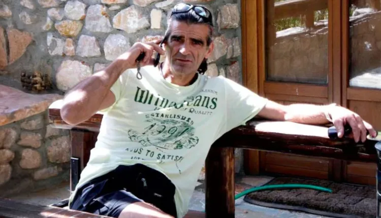 Αρκαδία:-Ξυλοκόπησε-με-φίλο-του-64χρονο-μέχρι-θανάτου-σε-βάφτιση-γιατί-φλέρταρε-τη-γυναίκα-του