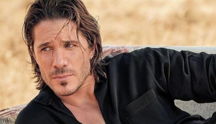 Μίλησε-σταράτα-ο-Νίκος-Οικονομόπουλος:-«Φοβόμαστε-να-πούμε-πατρίδα,-θρησκεία-και-οικογένεια»