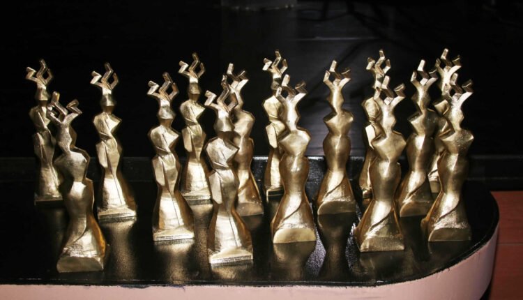 Βραβεία-Ίρις-2024:-Απόψε-η-τελετή-απονομής-–-Οι-ταινίες-και-οι-υποψηφιότητες