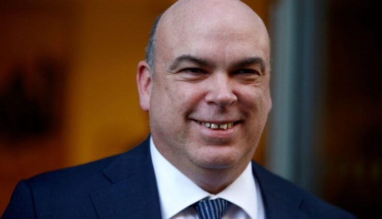 Ναυάγιο-στη-Σικελία:-Ο-Βρετανός-μεγιστάνας-Μάικ-Λιντς-μεταξύ-των-έξι-αγνοουμένων