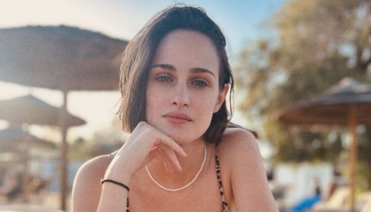 Θύμα-διαδικτυακής-απάτης-η-Μαρία-Βοσκοπούλου-–-Η-ανάρτησή-της