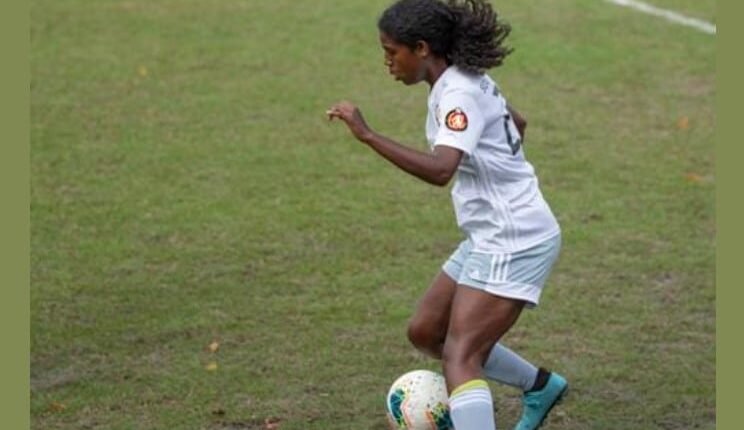 Ποδόσφαιρο-Γυναικών:-Στην-Καστοριά-η-isabelle-bernier