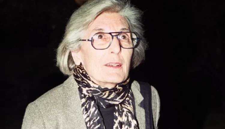 Πέθανε-η-Τζούλια-Δημακοπούλου-–-Εμβληματική-μορφή-της-σύγχρονης-ελληνικής-τέχνης