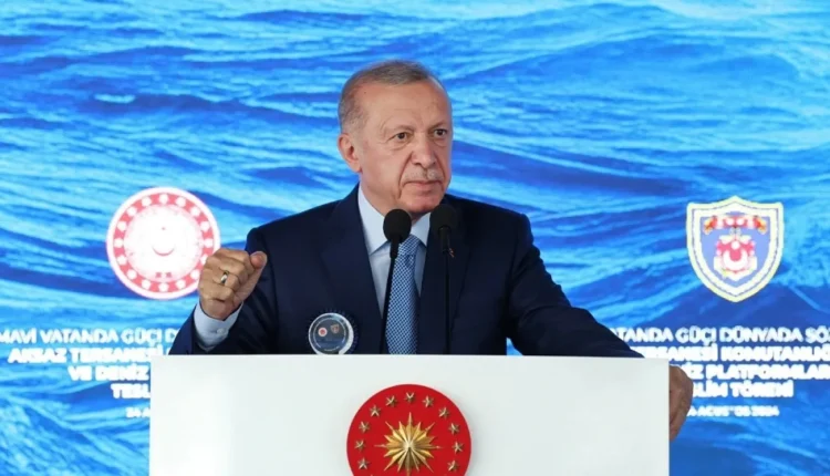 Ερντογάν:-Θέλουμε-ισχυρό-ναυτικό-για-τη-“Γαλάζια-Πατρίδα”-–-Στόχος-της-Τουρκίας-να-έχει-έξι-νέα-υποβρύχια