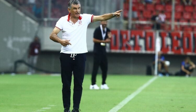 Χοσέ-Λουίς-Μεντιλίμπαρ:-“Θέλουμε-μεγαλύτερη-διάρκεια”