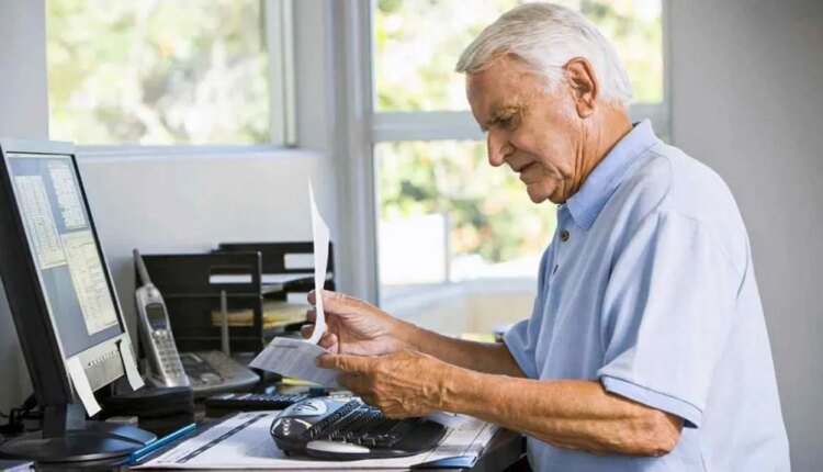 Συνταξιούχοι:-Η-παγκόσμια-τάση-της-«αποσυνταξιοδότησης»-εδραιώνεται-και-στην-Ελλάδα