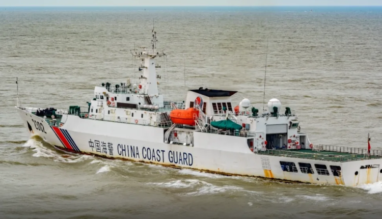 Νότια-Σινική-Θάλασσα:-Κίνα-και-Φιλιππίνες-ανταλλάσουν-κατηγορίες-για-τον-εμβολισμό-σκαφών-της-ακτοφυλακής-τους
