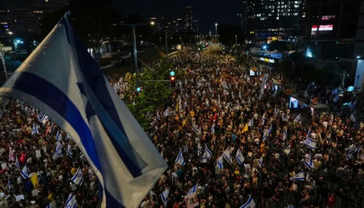 Σε-κλοιό-ο-Νετανιάχου:-Οργή-λαού-στο-Ισραήλ-–-Σκληρό-πρέσινγκ-από-ΗΠΑ