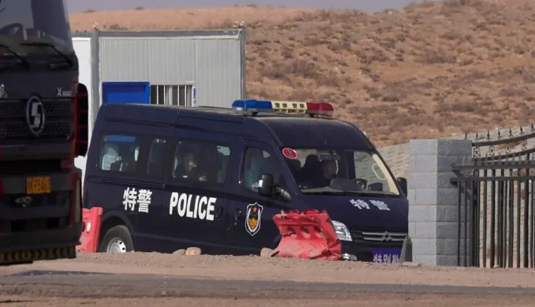 Κίνα:-Σχολικό-λεωφορείο-έπεσε-πάνω-σε-πλήθος-–-11-νεκροί,-ανάμεσά-τους-μαθητές