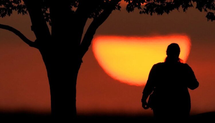 copernicus:-Θα-μείνει-στην-Ιστορία-το-φετινό-καλοκαίρι-–-«Έβρασε»-ο-πλανήτης