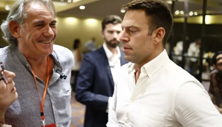 «Ναρκοπέδιο»-ο-ΣΥΡΙΖΑ:-Σήμερα-το-πρωί-η-μυστική-ψηφοφορία-για-την-πρόταση-μομφής-κατά-του-Στ.-Κασσελάκη