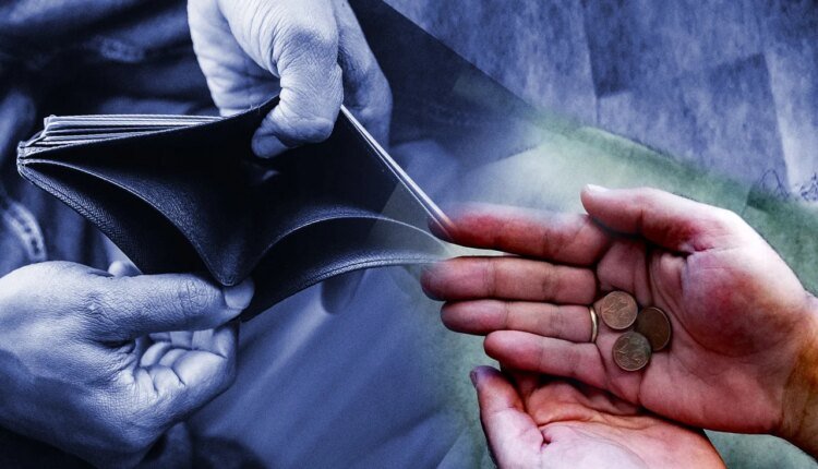 Δεύτεροι-πιο-φτωχοί-οι-Έλληνες-στην-Ευρώπη-–-Το-ΑΕΠ-απέχει-19%-από-το-2007