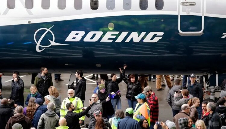 Νέος-«πονοκέφαλος»-για-τη-boeing:-Χιλιάδες-εργαζόμενοι-του-κολοσσού-κατεβαίνουν-σε-απεργία