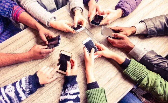 Αυστραλία:-Νομοσχέδιο-για-ηλικιακό-περιορισμό-στη-χρήση-μέσων-κοινωνικής-δικτύωσης