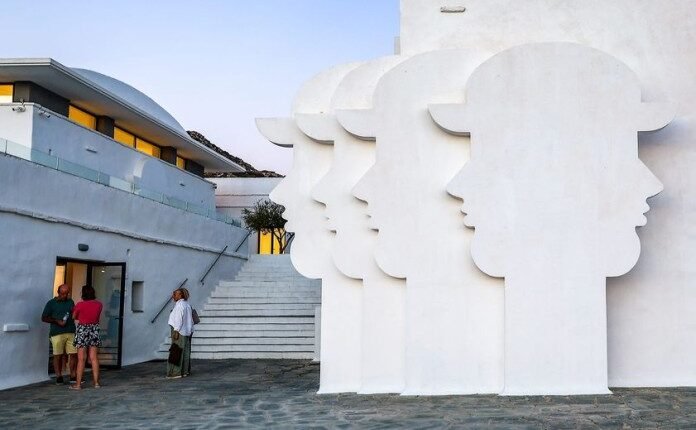 Εγκαίνια-για-το-Μουσείο-Γαΐτη-Σίμωσι-στην-Ίο